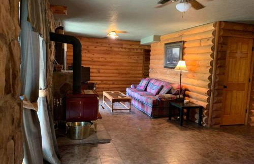 Buffalo River Lodge (Yellville)- Lower Level - Foto 23