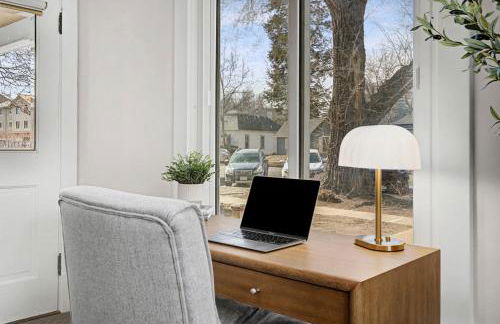 The Wild Peony Walk to Old Town FC and CSU Campus - Foto 24