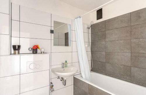 Zimmer mit Flair Köln-Messenähe - Foto 12