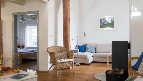 Old Bakery - Former Stable - Photo 3