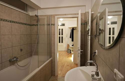 Exceptional short-term rental - Foto 7