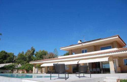 Exclusiva Villa de lujo con piscina en Alcoceber - Foto 1