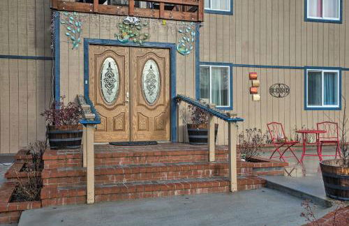 Expansive Getaway about 2 Miles to Mendenhall Glacier! - Foto 37