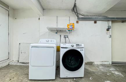 Charming 4-Bedroom Home Near Bel Air - BG - WW - Photo 17