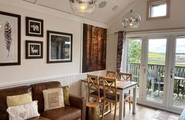 Fox Lodge with Hot Tub - Foto 18