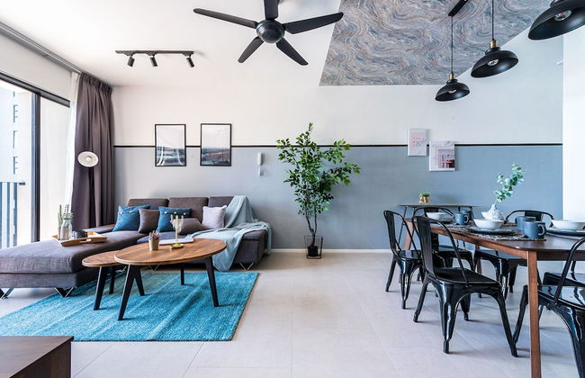 3BR Homestay with Pool View Bukit Rimau - Foto 9