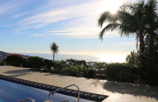 Villa in Granada With Sea Views & Pool - Foto 25