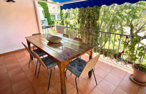 Casa familiar con piscina cerca del mar y montaña - Foto 14