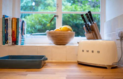 Beautiful 2 Bedroom Cottage in the Cotswolds - Photo 25