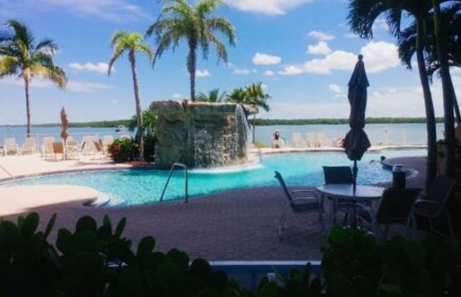 Lovers Key Resort by Check In Vacation Rentals - Photo 25