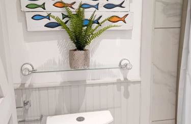 Spinnaker Barn, boutique, cute barn with hot tub - Foto 22