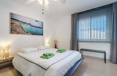 Costa Caleta - Foto 12