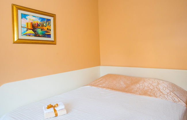 Apartment 3 Beaches With Free Parking - Photo 3