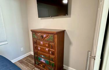 Cottage 31, Hibiscus Hut - Dora Canal Court - a downtown, waterfront community - Foto 33