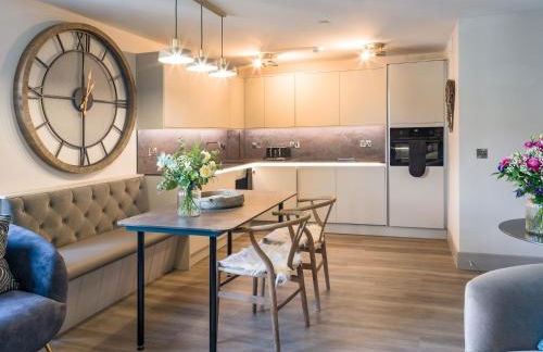 Arran Shores Luxury Shorefront Apartment 9 - Photo 3