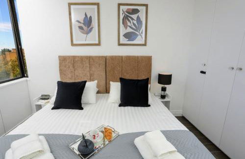 Aisiki Living at Upton Road, Multiple 1, 2, or 3-Bedroom Apartments, King or Twin Beds with Free WiFi & Parking Space - Foto 26