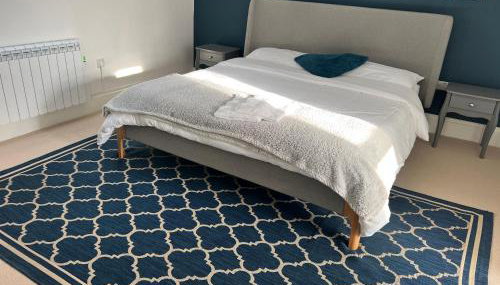 Large central 3 bedroom apartment superking 5 guests - free parking - Foto 4