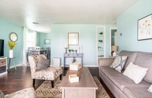 Lemon Bay Hideaway, Retro Beach Bungalow - Foto 24