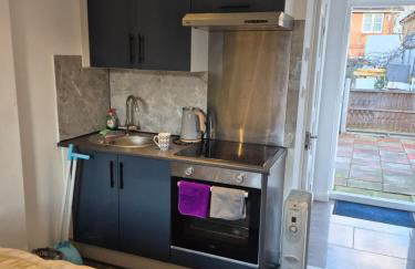 D D Studio Apartment - Foto 6