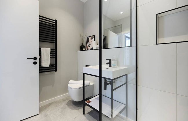 The Brondesbury Quarters - Modern 2bdr Flat With Balcony + Parking - Foto 6