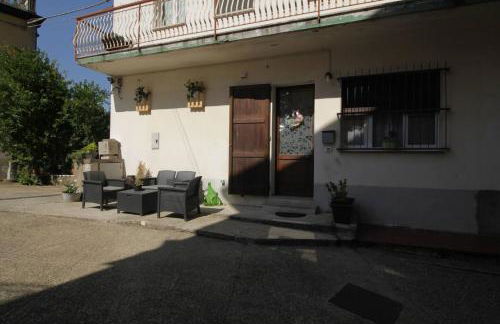 Appartamento All'Ombra del Castello affitto breve - Photo 2