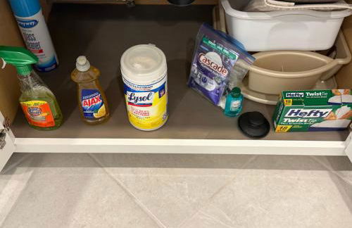 Pet friendly, Heated Pool, close to many beaches, monthly New Vacation Villa - Foto 32