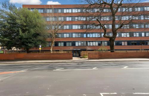 Homely & Lush 1 Bed Apartment at Trinity Point Gravesend, Suitable for Long Stay and Short Stay - Foto 47