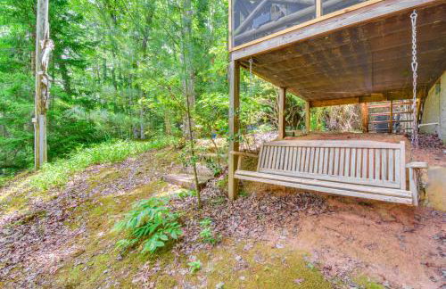 Rustic Cabin with Porches 8 Mi to Tallulah Gorge! - Photo 28