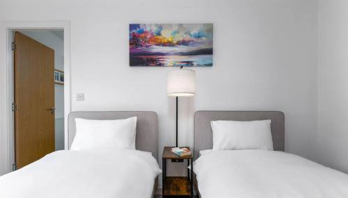 The Stirling Penthouse - Free Parking - Foto 5