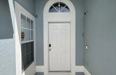 4 bed pool home close to Disney - Foto 14