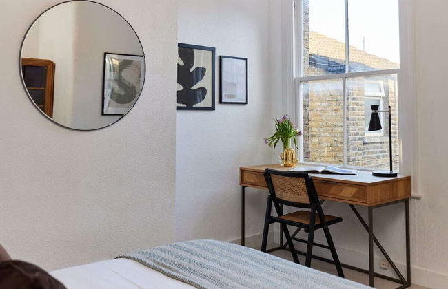The Leyton Midland Crib - Cozy 2bdr Flat With Study Room + Garden - Foto 16