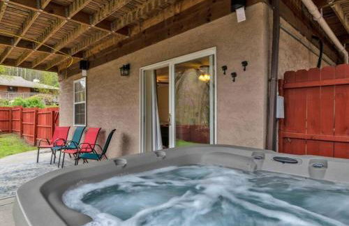 Soco Serene Cabin in the Heart of Maggie Valley - Foto 36