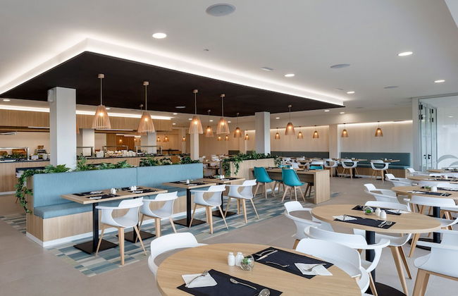 Ohasis Boutique Suites - Photo 65