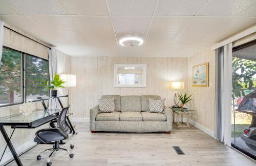 Golf and Pool Access Home with Yard in Lady Lake - Foto 15