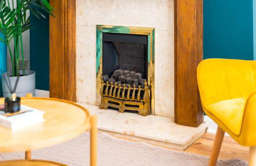 3 Bedroom House - Garden - Parking - Interior Designed - Netflix - Wifi - 52H - Foto 27