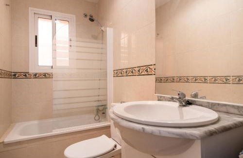 29 Close to the beach, 2 bedroom Sabinillas Manilva Andalusia - Photo 24