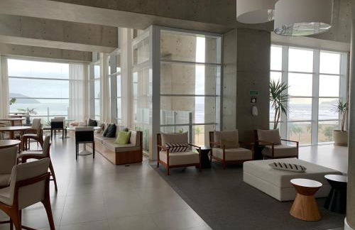 OCEAN FRONT UNLIMITED COM VISTA MAR - Wi-FI, Piscina Borda infinita Aquecida de frente ao Mar, Jacuzzi, Saunas e Academia - Photo 35