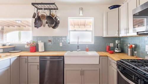 JT Park Villa 360 Views and Starlink on 10 acres - Photo 4, stove, dishwasher