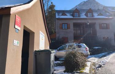 Studio vue montagnes RDC piscine - Foto 44