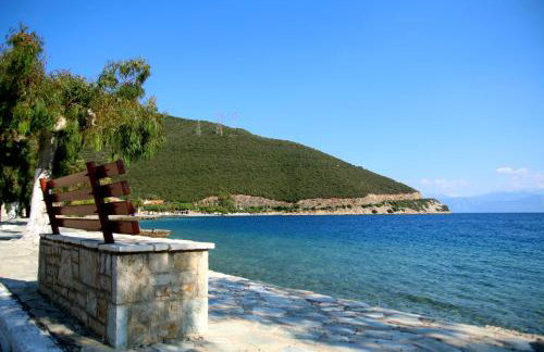 Amaryllis Holiday Home - Photo 10