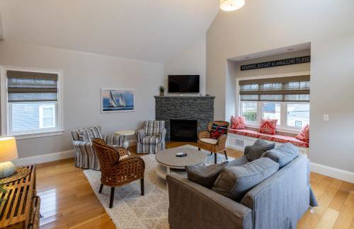 The Newport Lofts - 611 Thames Street - Foto 2