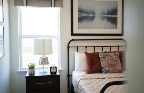 Spacious 4BR Oasis - Pool - Patio - 8 Min to Kalahari - Foto 28