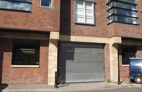 Churchill Two Bedroom Apartments with Free Parking and The Minster view - Foto 20