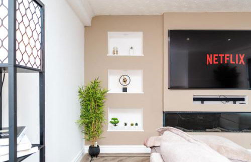 2 Bedroom House-Free Parking - Photo 22