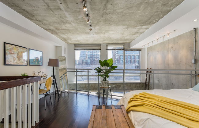 QuickStay - Sunlit Luxury Loft on King West - Foto 3