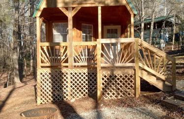 Charming 1 BR Compact Cabin - Foto 1