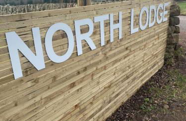 Lovely Semi-rural Caravan & Hot Tub - Sleeps Fam 6 - Photo 71