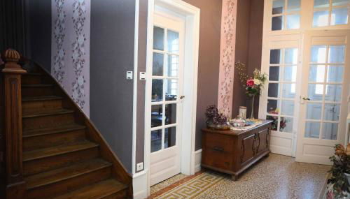 La Dragée Hôte, Chambres chez l'habitant - Photo 4, Lobby or reception