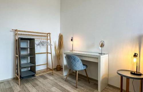 R und S Apartments Stylische Wohnung I Küche I Parkplatz I Smart TV - Photo 17