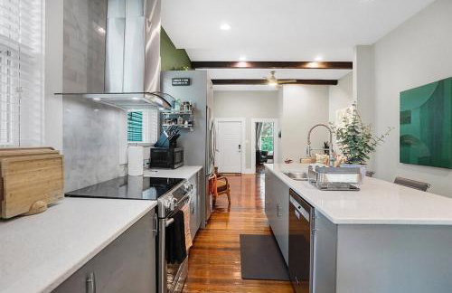 Prime location very close to downtown! - Photo 59